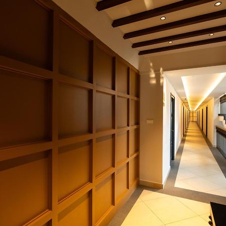 Hotel Court 11 By Dimora à Kochi Extérieur photo